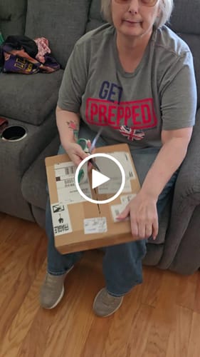 Customer video review of #1 Memorialize Artist
