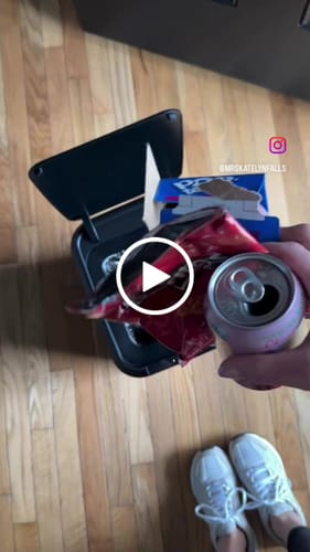Customer video review of Royal Bin™ NOIR 17L - Touchscreen, Self-Sealing Smart Trash Can
