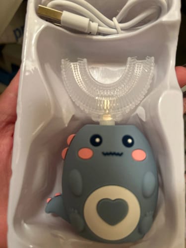 Customer photo review of Avernea EasyBrush Kids U-Shaped Electric Toothbrush