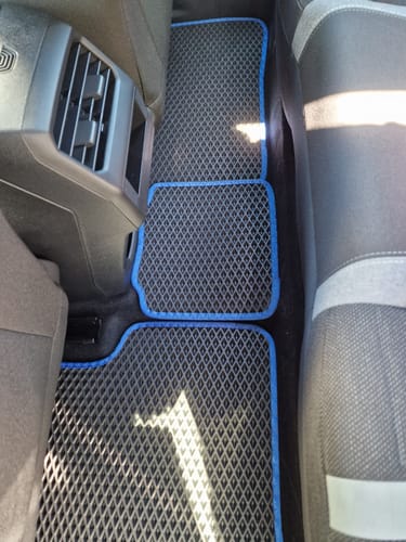 Customer photo review of E-Auto Fußmatten nach Maß - Komplettset