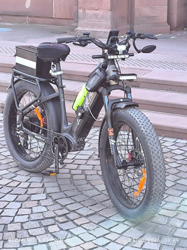 Customer photo review of Lankeleisi MG600 Plus 2025 Version 26" Fat Bike 960Wh All Terrain SUV E-Bike with Switchable Sensor 48V 20Ah Battery