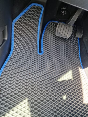 Customer photo review of E-Auto Fußmatten nach Maß - Komplettset