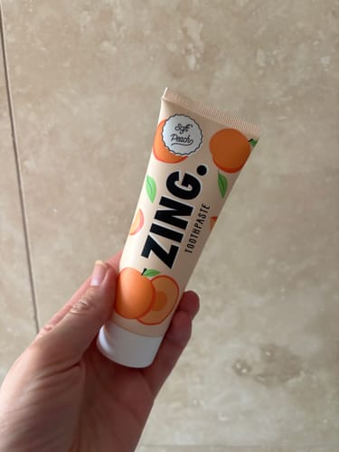 Customer photo review of Bestseller Toothpaste Duo (Peach + Apple & Kiwi)