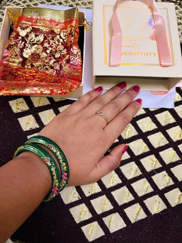Customer photo review of "Aaj Ka Aabhushan" - Green Pola 916 22k