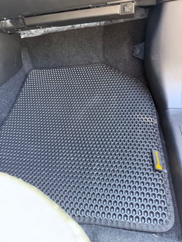 Customer photo review of Auto Fußmatten nach Maß - Komplettset