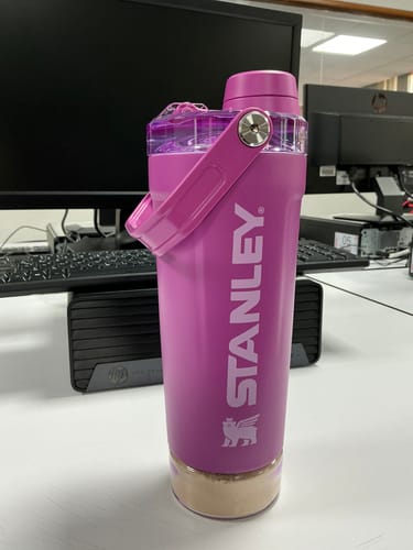 Customer photo review of Stanley Vitalize Shaker Bottle | 591ML