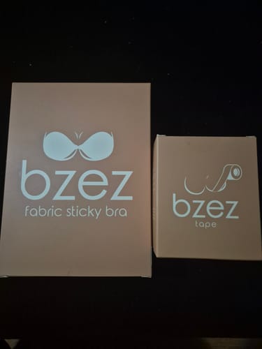 Customer photo review of Silicone Sticky Bra