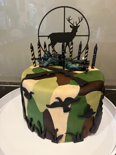 Customer photo review of Hunting Cake Topper (other colours available)