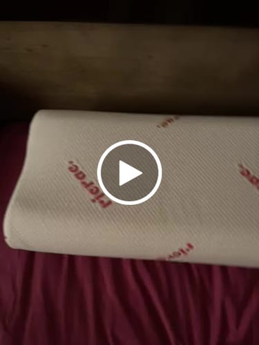 Customer video review of Contour Memory Foam Pillow suitable for Neck & Shoulder Pain