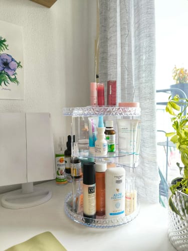 Customer photo review of Glam Spin Pro™ – Tu Tocador Siempre Organizado