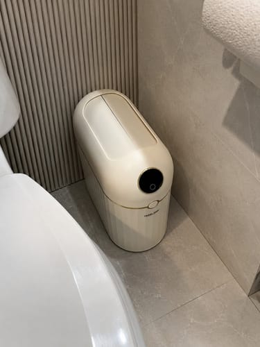 Customer photo review of Royal Bin™ Crown 10L – Smart Touchless Self-Sealing Trash Can