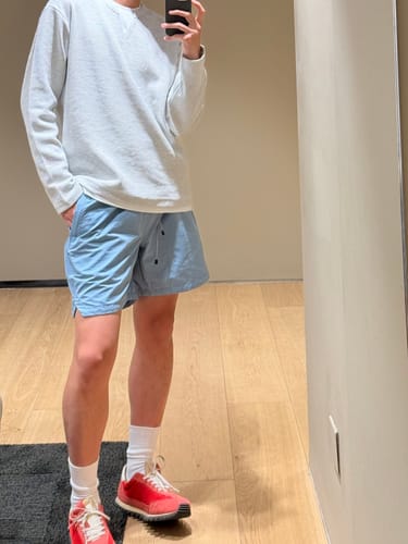 Customer photo review of Summer Outdoor Quick-drying Casual Thin Beach Shorts