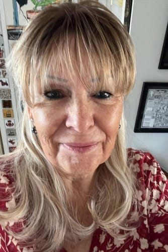 Customer photo review of JBEXTENSION 16 Inches Scalpiana 3.5X4 Hard Silky Top Natural Scalp Effect Light Mix Blonde Body Wave Wig with Bangs Wig MIMI SILK TOP LIGHT MIX BLONDE