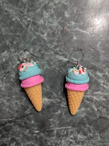 Customer photo review of Double Scoop Ice Cream Dangles