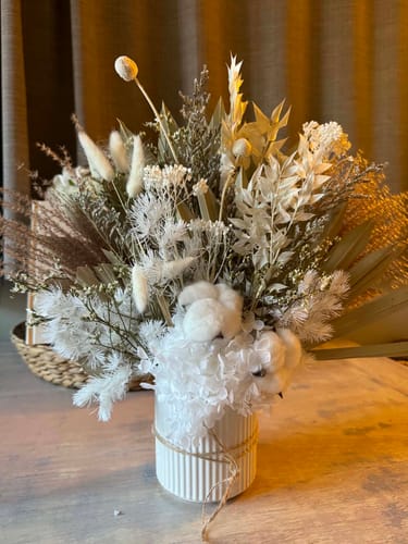 Customer photo review of Soft Snow Vase