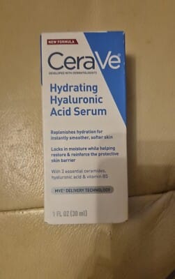 Customer photo review of CeraVe Hydrating Hyaluronic Acid Face Serum – Moisturizing Facial Serum 30ml