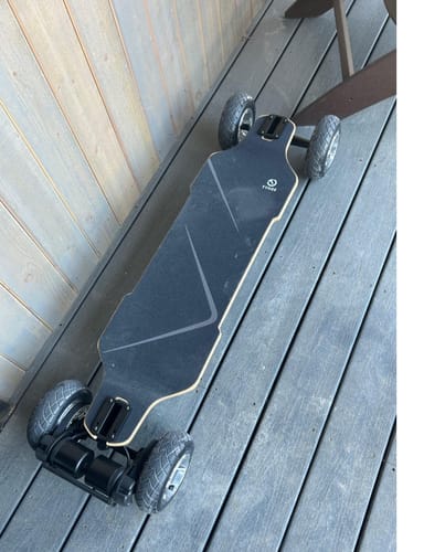 Customer photo review of Tynee® Explorer Pro Belt Motor All Terrain Off Road Electric Skateboard