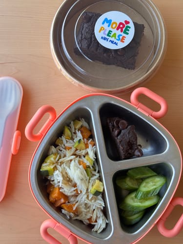 Customer photo review of Bento Box | Peach