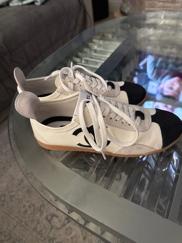 Customer photo review of CC 26s Trainers White Black Calfskin & Suede 618696