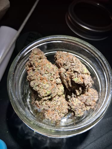 Customer photo review of White Walker OG Indoor THCA