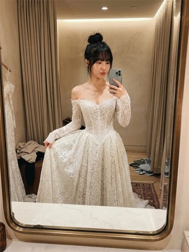 Customer photo review of Lyric Maxi Dress
