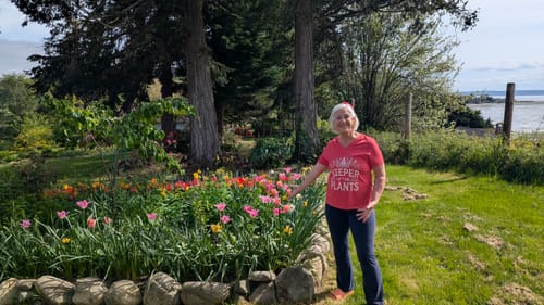 Customer photo review of Keeper of the Plants V-Neck