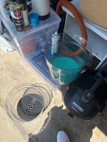 Customer photo review of Armour 4.5 Gallon CRYSTAL Bucket