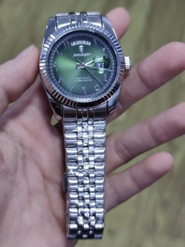 Customer photo review of POEDAGAR Fashion High Quality Men Clock Waterproof Date Week Watch For Man Stainless Steel Luxury Quartz Men's Watches Reloj+Box