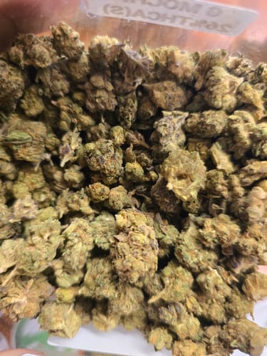 Customer photo review of Cheap THCA Flower Pound (450g)