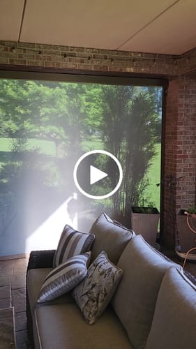 Customer video review of SmartWings Motorized Zipper Track Windproof Outdoor Shades