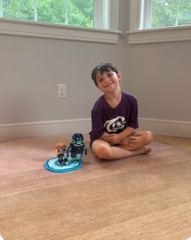 Customer photo review of Pix Brix Wild Kratts Martin Emperor Penguin Creature Powers Kit