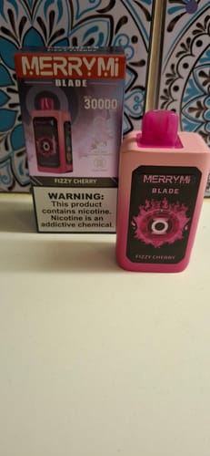 Customer photo review of Merry-Mi - Blade 30K - Puff Jetable / Vape Disposable - 5% nicotine