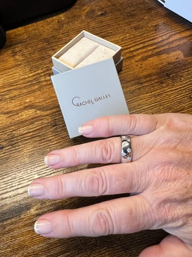 Customer photo review of Versa Lab Grown Diamond Celestial Band Ring