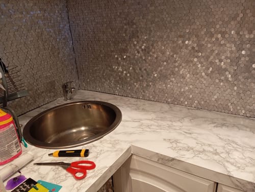 Customer photo review of Plaque Mosaique Adhésive Crédence de Cuisine Relief Chromée 3D