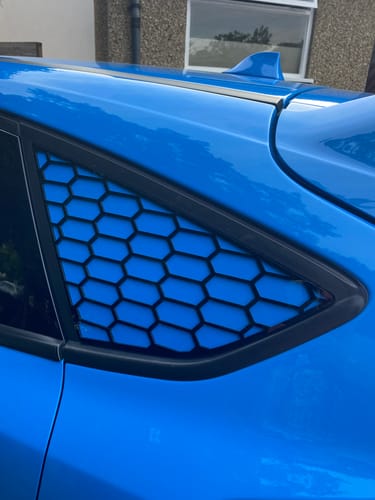 Customer photo review of Mk3/3.5 Focus (Hatchback) Rear Quarter Window Inserts (Pair) (Painted Finishes)