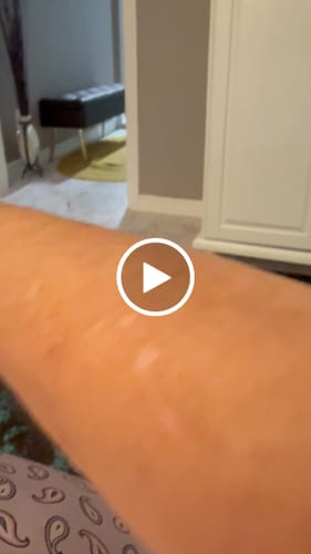 Customer video review of Besque® Magic Body Oil XL - 200ml