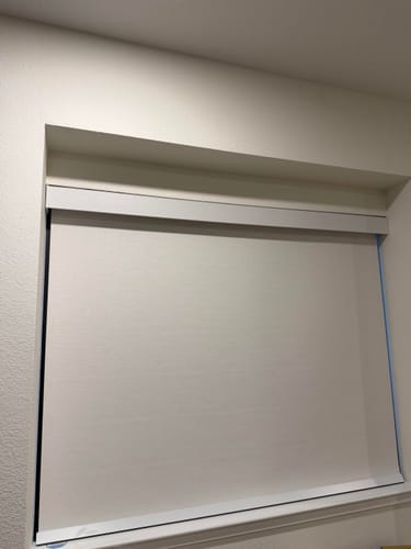 Customer photo review of SmartWings Motorized Roller Shades 100% Blackout Safari