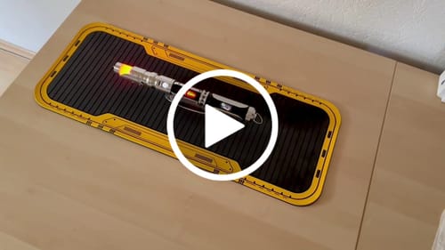 Customer video review of Saber Workbench mat