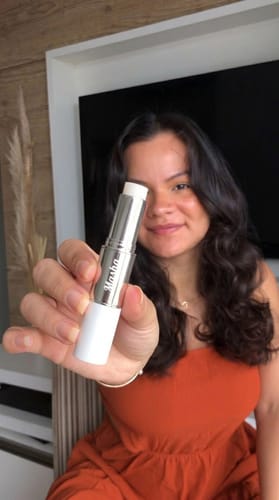 Customer photo review of Color Changing Foundation Stick