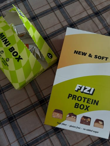 Customer photo review of Protein box