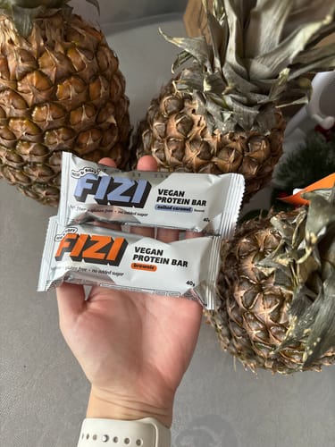Customer photo review of Protein box