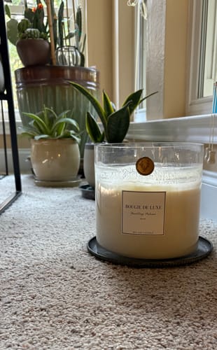 Customer photo review of Baby Big Ass Candle - Sparkling Paloma - 150 oz