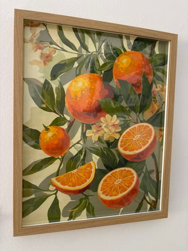 Fertiggestelltes 'Blühende Orangen' Malen-nach-Zahlen-Gemälde eines Kunden, in einem Holzrahmen an einer Wand hängend.