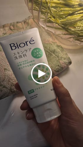 Customer video review of Biore Medicated Acne Care Facial Cleanser 130g