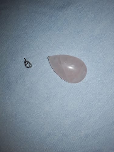 Customer photo review of Rosenquarz Halskette - Tropfenform