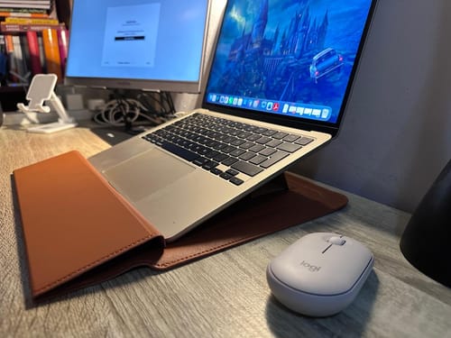 Customer photo review of Funda Notebook Smart Case