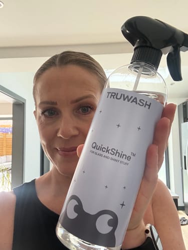 Customer photo review of QuickShine Glass & Shiny Stuff Cleaner - 750ml
