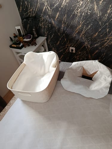 Customer photo review of Einwegauflagen Nasenschlitztücher mit X-Ausschnitt für die Therapieliege