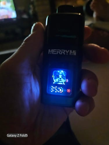 Customer photo review of Merry-Mi - Mecha Pro 35K - Puff Jetable / Vape Disposable - 5% nicotine