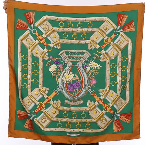 Customer photo review of Hermès Aux Champs Silk Scarf